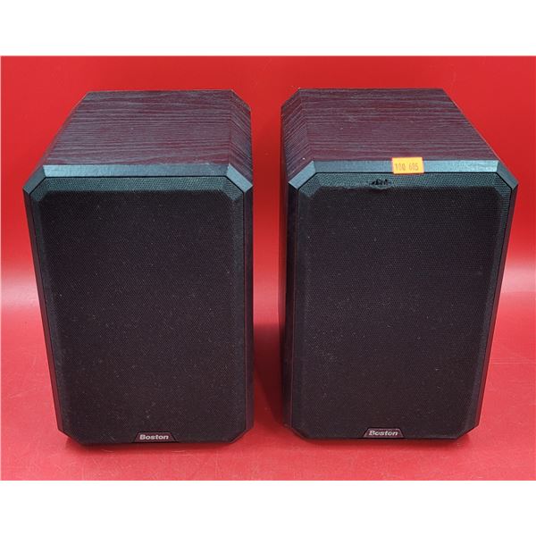 2 Boston HD5v Speakers Made in USA
