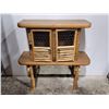 Image 1 : Handcrafted Animal Hutch