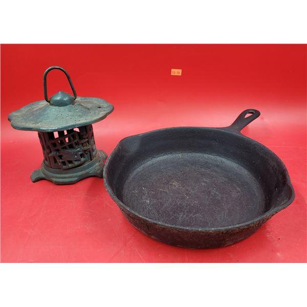 Cast Iron Lot w/ Wagner Ware Pan & Lantern