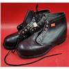 Image 1 : Steel-Toe Oil-Resistant Work Boots