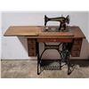 Image 2 : Antique Cast Iron Singer Sewing Machine Table w/ Treadle Base