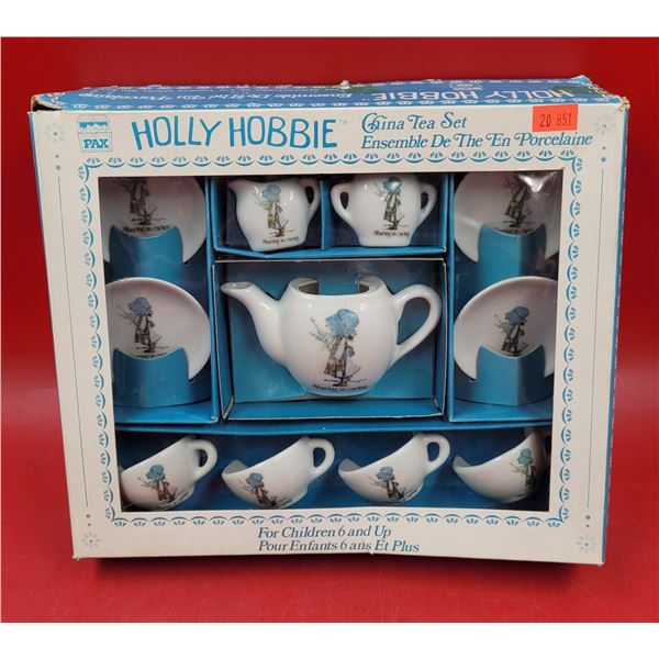 VTG Pax Holly Hobbie China Tea Set