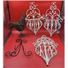 Image 1 : Lot of Wrought Iron Wall Planters & Metal Rooster Decor