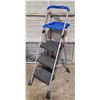 Image 1 : 3-Step Folding Ladder