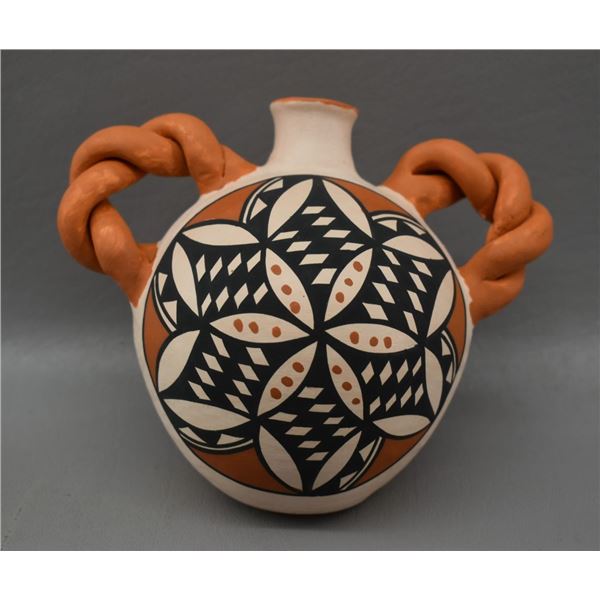 ACOMA POTTERY CANTEEN (YOLANDA TRUJILLO)
