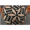 Image 7 : ACOMA POTTERY CANTEEN (YOLANDA TRUJILLO)