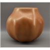 Image 2 : SAN JUAN POTTERY JAR (MYRTLE CATA)
