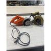 Image 1 : BLACK& DECKER CIRCULAR SAW AND BLACK& DECKER FLAP WHEEL STRIPPER BOTH WORKING