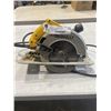 Image 1 : DEWALT CIRCULAR SAW DW364  WORKING
