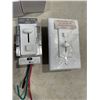 Image 2 : 18 DIMMER SWITCHES