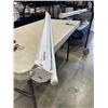 Image 2 : 5FT PROJECTOR SCREEN