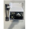Image 1 : WEISER  HALO SELECT WI-FI AND MATTER ENABLED DEADBOLT LOCK AND HANDLE SET RESET NO BOX