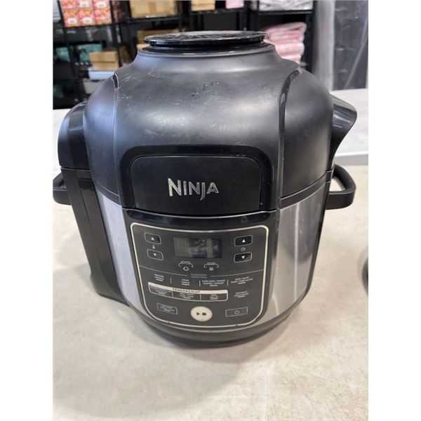 NINJA PRESSURE COOKER AND AIR FRYER - WORKING