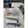 Image 2 : BOX OF STAINLESS STEEL CUPS WITH STRAWS, AND STAINLESS PUMP POT, LED COLOR CHANGING GLOBE WATER PICK