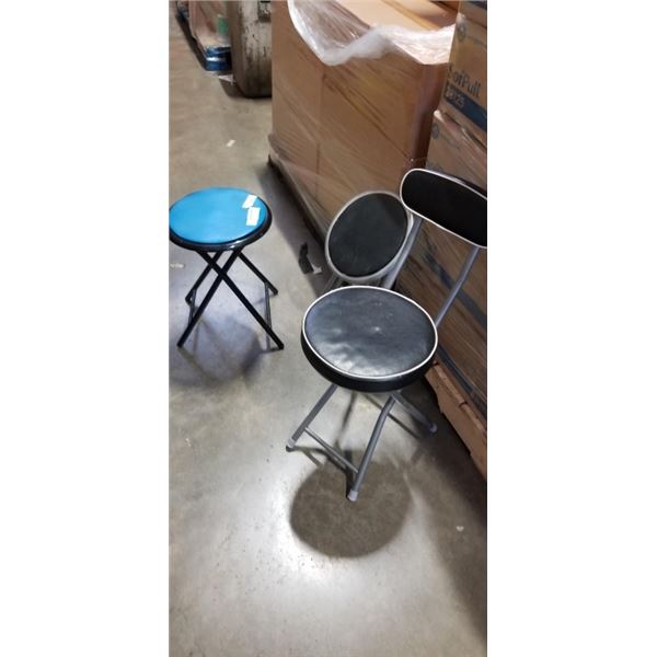 3 FOLDING STOOLS