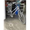 Image 2 : TREK MOUNTAIN BIKE