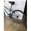 Image 2 : METALLIC GREY/ BLUE SUPERCYCLE BIKE