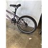 Image 2 : LIGHT PURPLE AVIGO BIKE