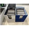 Image 4 : HUGE HARD CASE FULL OF MAGIC COLLECTIBLE CARDS
