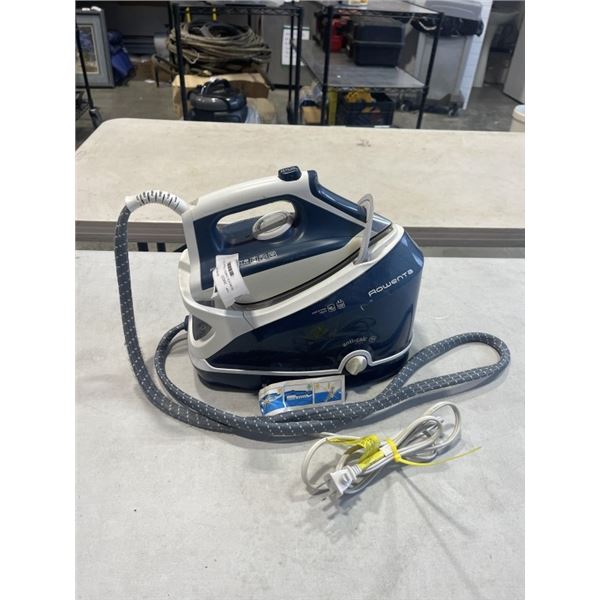 ROWENTA COMPACT STEAM MACHINE WITH DOCKING STATION WORKING