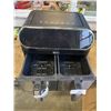 Image 2 : AS NEW NEVER USED ULTIMA COSA DIGITAL 8.5QT DUAL ZONE AIR FRYER - TESTED WORKING, RETAIL $299