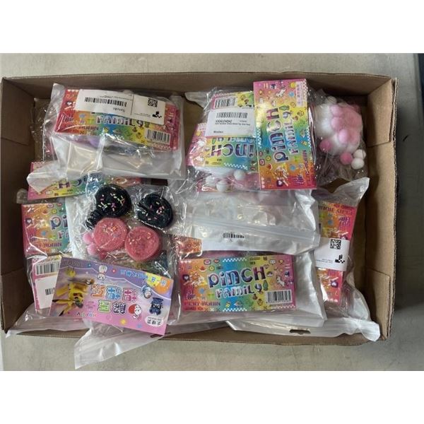 ASSORTED NEW PINCH FAMILY KIDS SQUISHY  TOYS