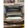 Image 2 : AS NEW NEVER USED HAMILTON BEACH EASY REACH 6 SLICE CONVECTION TOASTER OVEN - TESTED WORKING, RETAIL