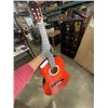 Image 2 : VALENCIA CG150K ACCOUSITC GUITAR IN CASE