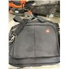 Image 2 : 2 PIECES OF LUGGAGE AND SWISS LAPTOP BAG  - TRAVELPRO AND TARGUS