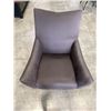 Image 2 : BROWN ACCENT ARMCHAIR