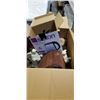 Image 1 : ASSORTED VINTAGE COLLECTIBLES AND DECOR