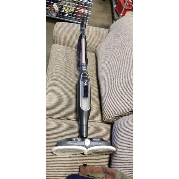SHARK STEAM SCRUB PORTABLE STEAM CLEANER WORKING
