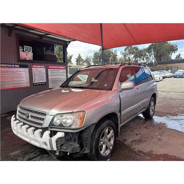 2001 TOYOTA HIGHLANDER