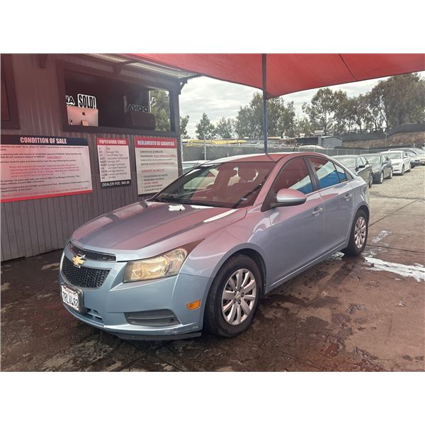 2011 CHEVROLET CRUZE