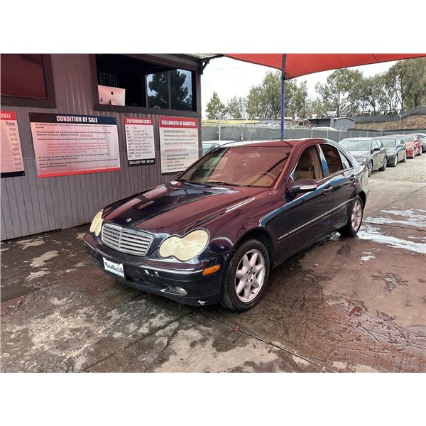 2002 MERCEDES-BENZ C-CLASS