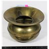 Image 1 : VINTAGE ANTIQUE BRASS SPITTOON