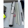 Image 1 : Pool cue with carrying case