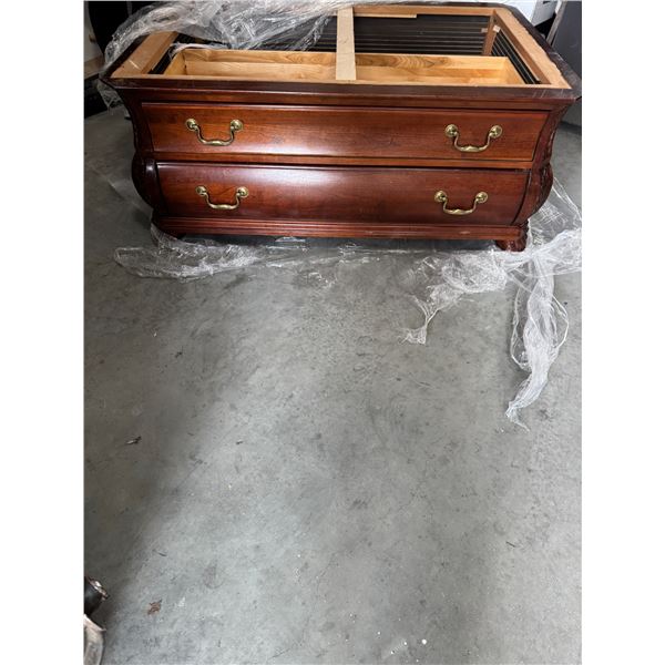 Marble top Coffee Table top is shown in second picture