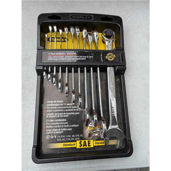 Stanley 11 piece combination wrench set