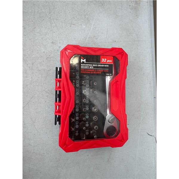 Ratcheting multi driver with Security bits