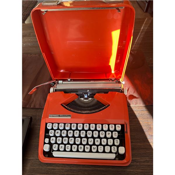 Hermes baby typewriter