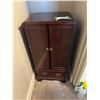 Image 1 : Jewelry cabinet