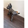 Image 2 : Castiron dog