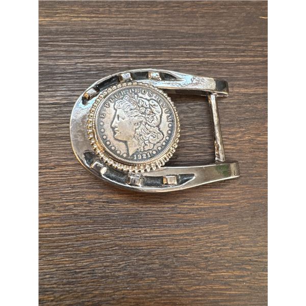 Belt buckle