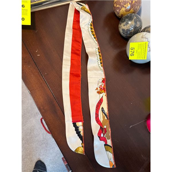 Hermès Twilly scarf.