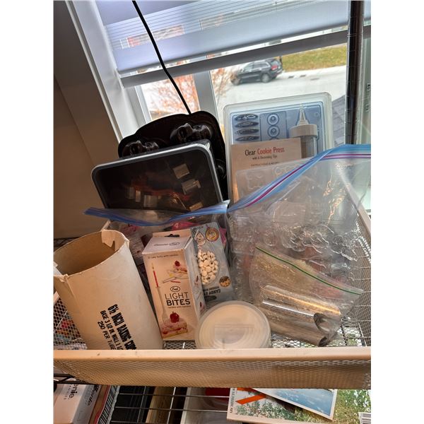 Cookie press, cookie cutters, baking items