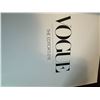 Image 2 : Vogue, the editor's I book