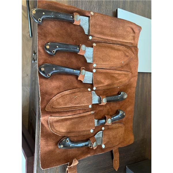 Rendering kit custom made knives