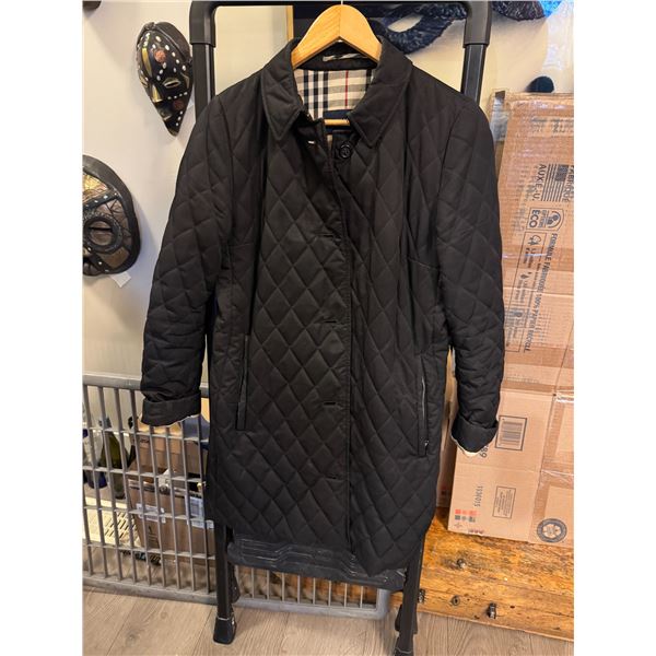 Burberry barn coat small