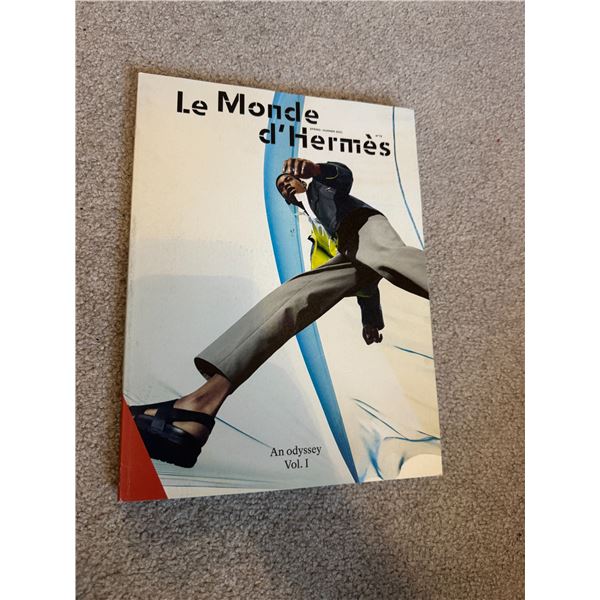 La MONDE de Hermes an Odyssey volume one